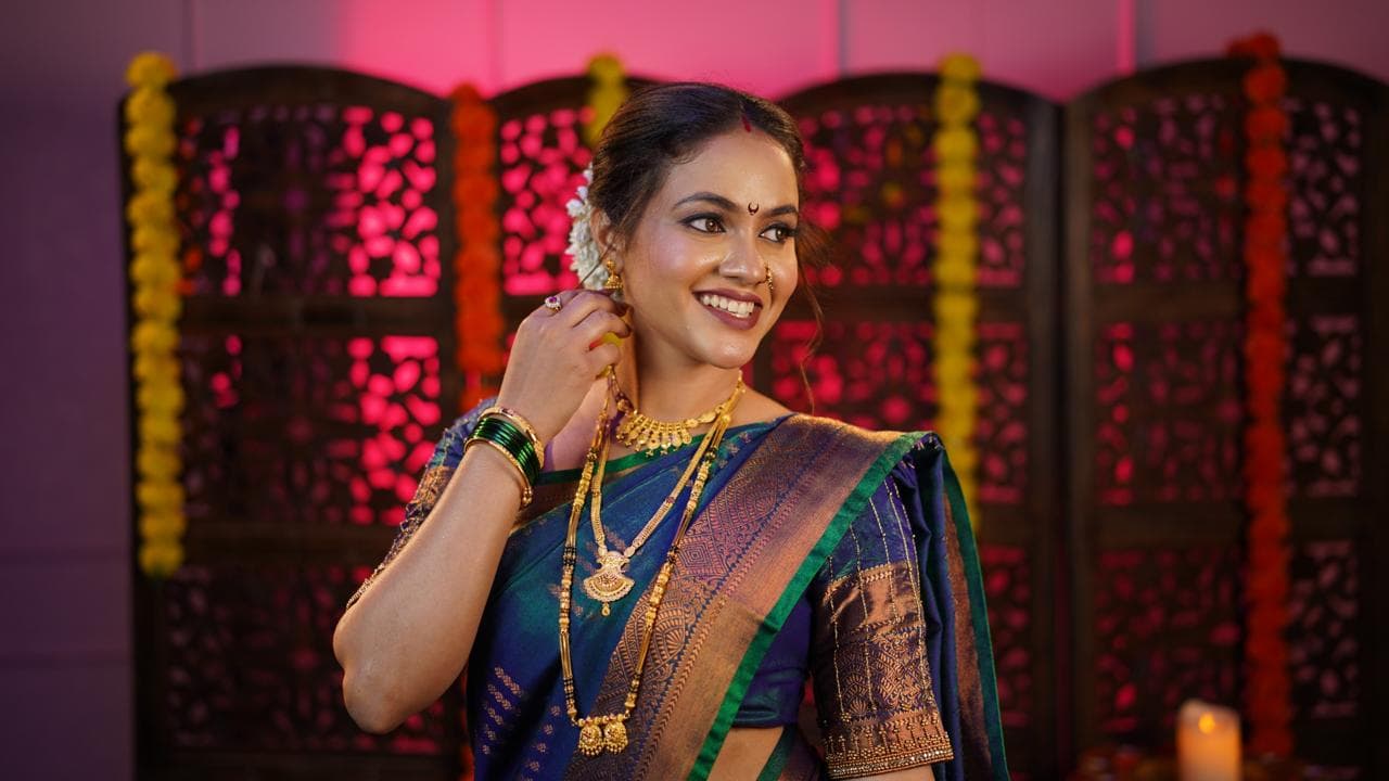 Pritee Jewellers model lookbook photograph 2