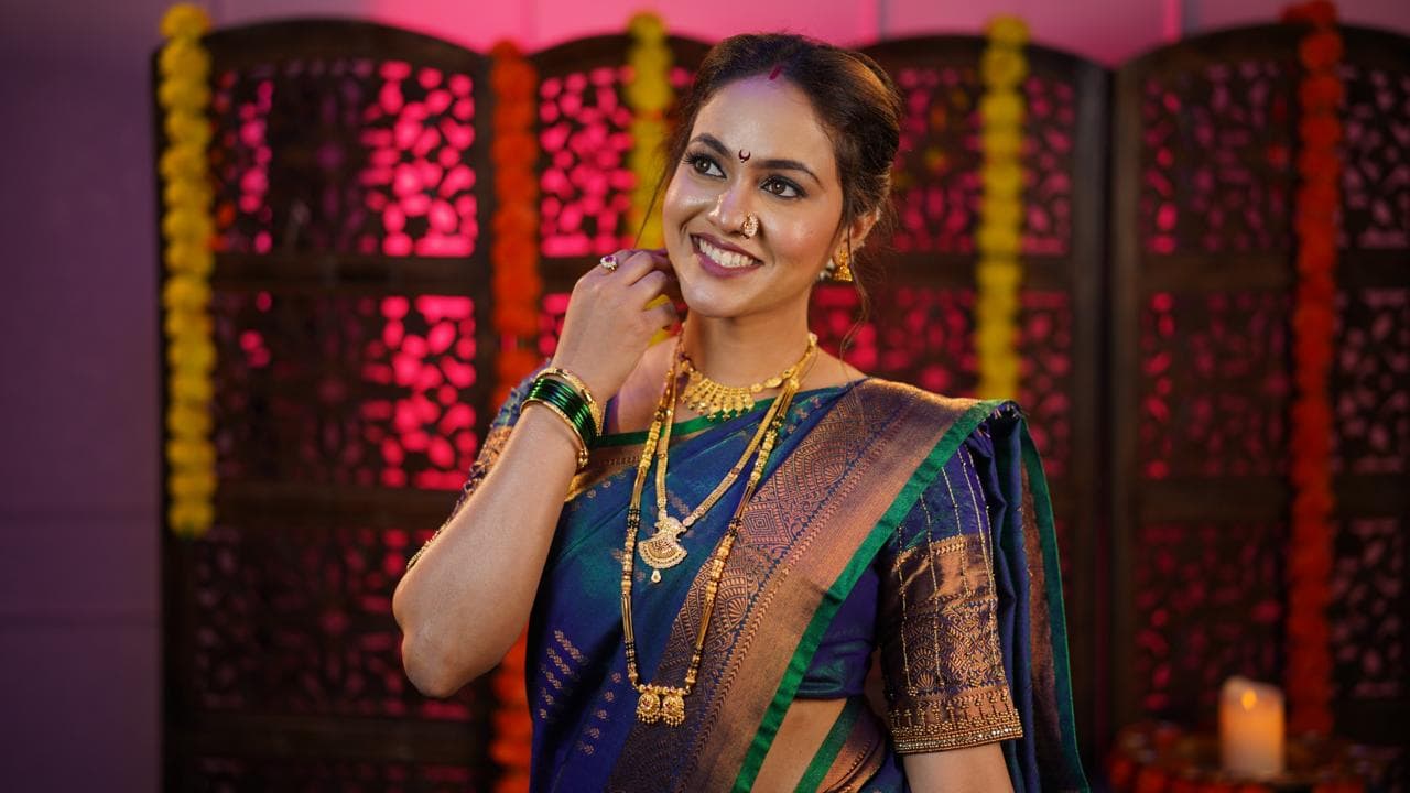 Pritee Jewellers model lookbook photograph 1
